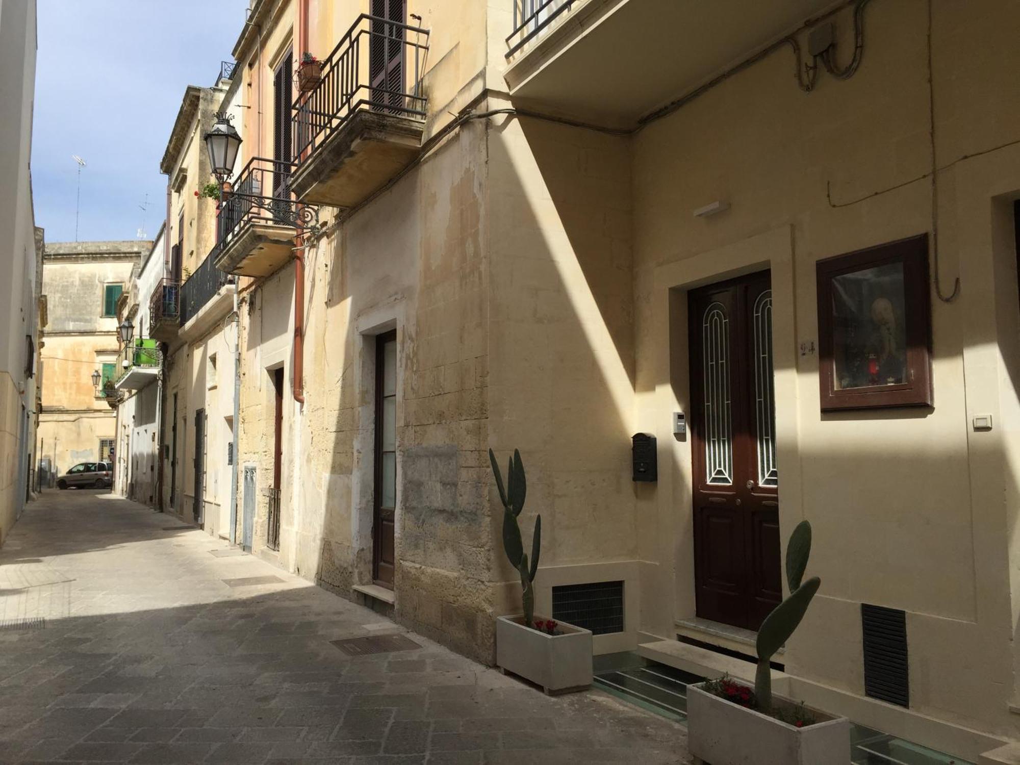 B&B Le Giravolte Λέτσε Εξωτερικό φωτογραφία