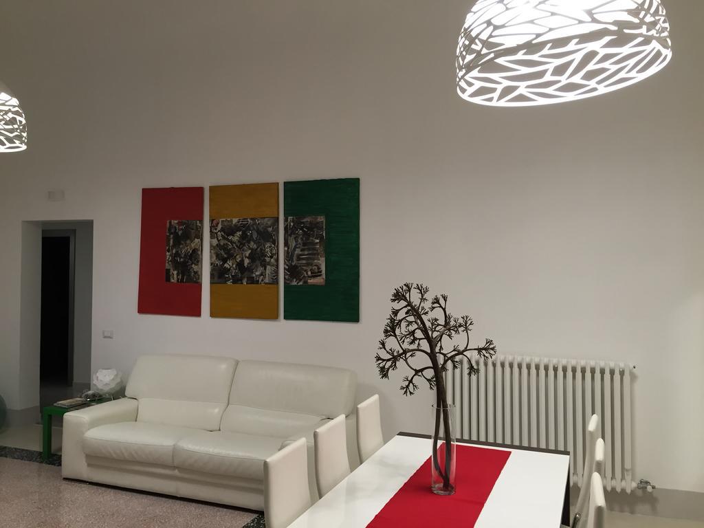 B&B Le Giravolte Λέτσε Εξωτερικό φωτογραφία